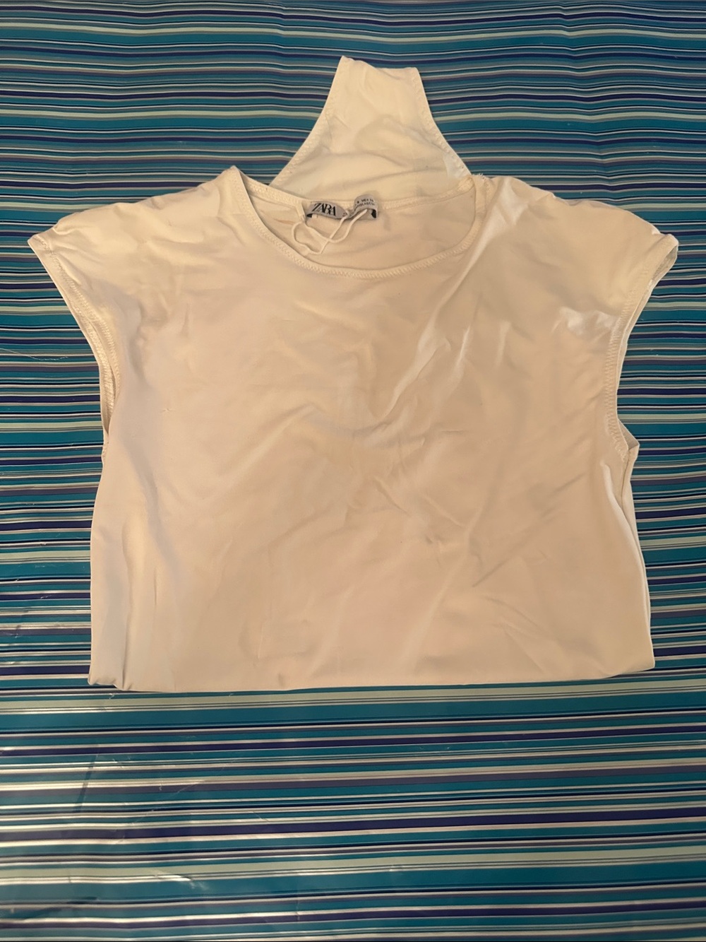 Zara White crew neck Cap-Sleeve body suit